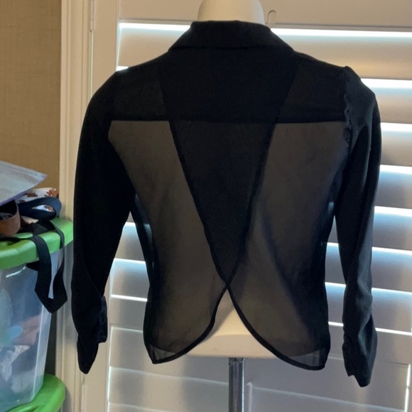 Stoosh Black Tailored Blazer for Professional Wear - Picture 4 of 7